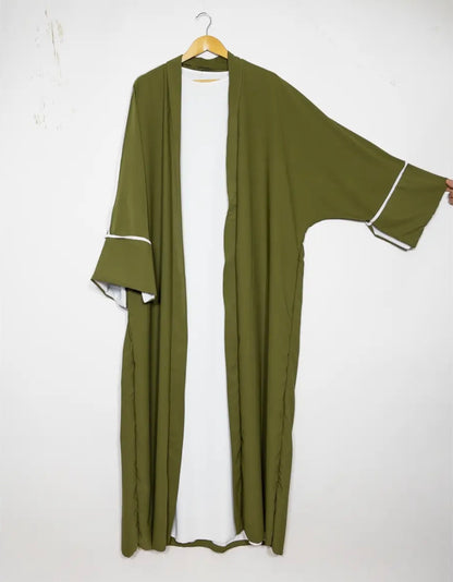Lot de 2 Kimono avec débardeur . Deux pièces en soi de médine