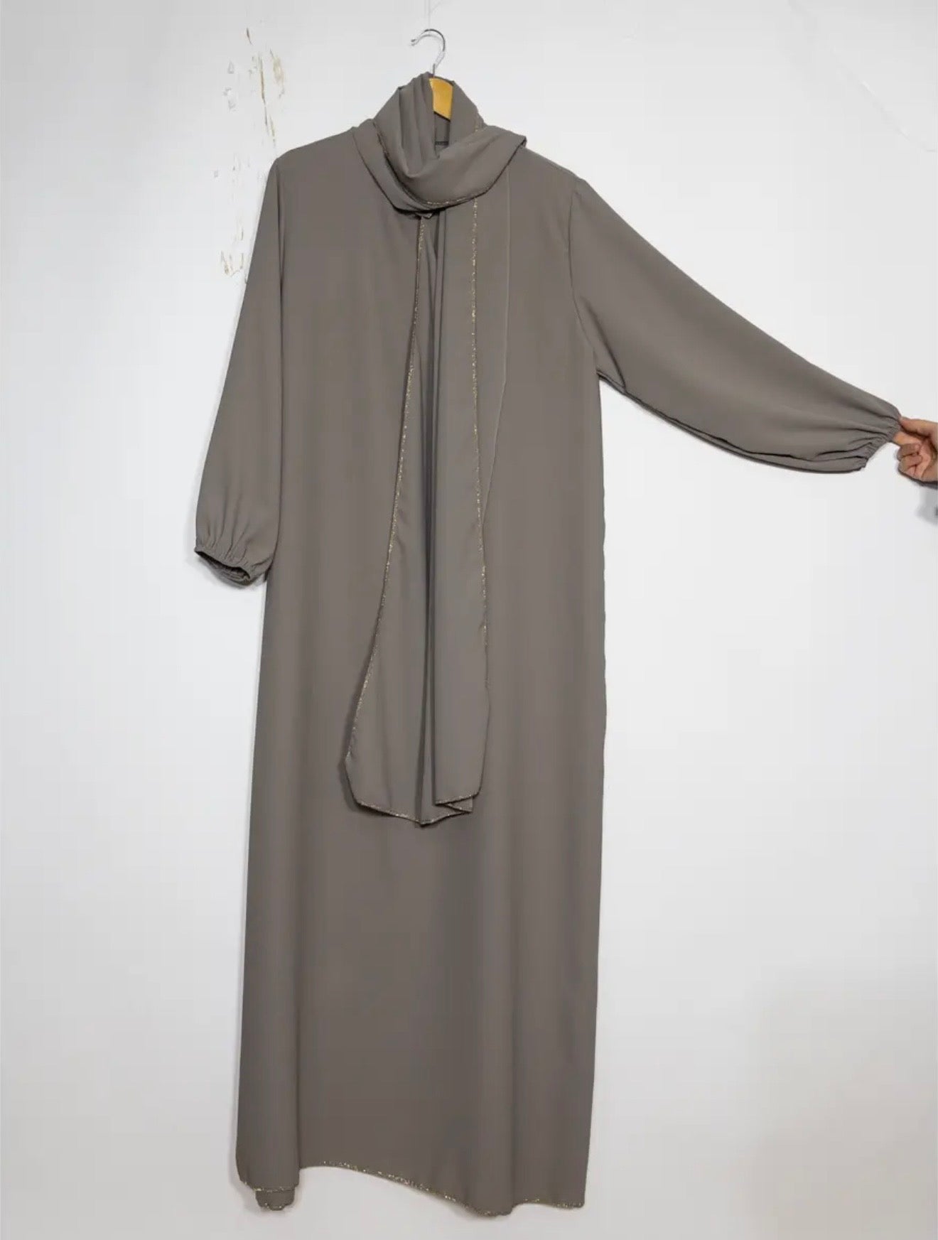 Lot de 2 abayas en soie de médine