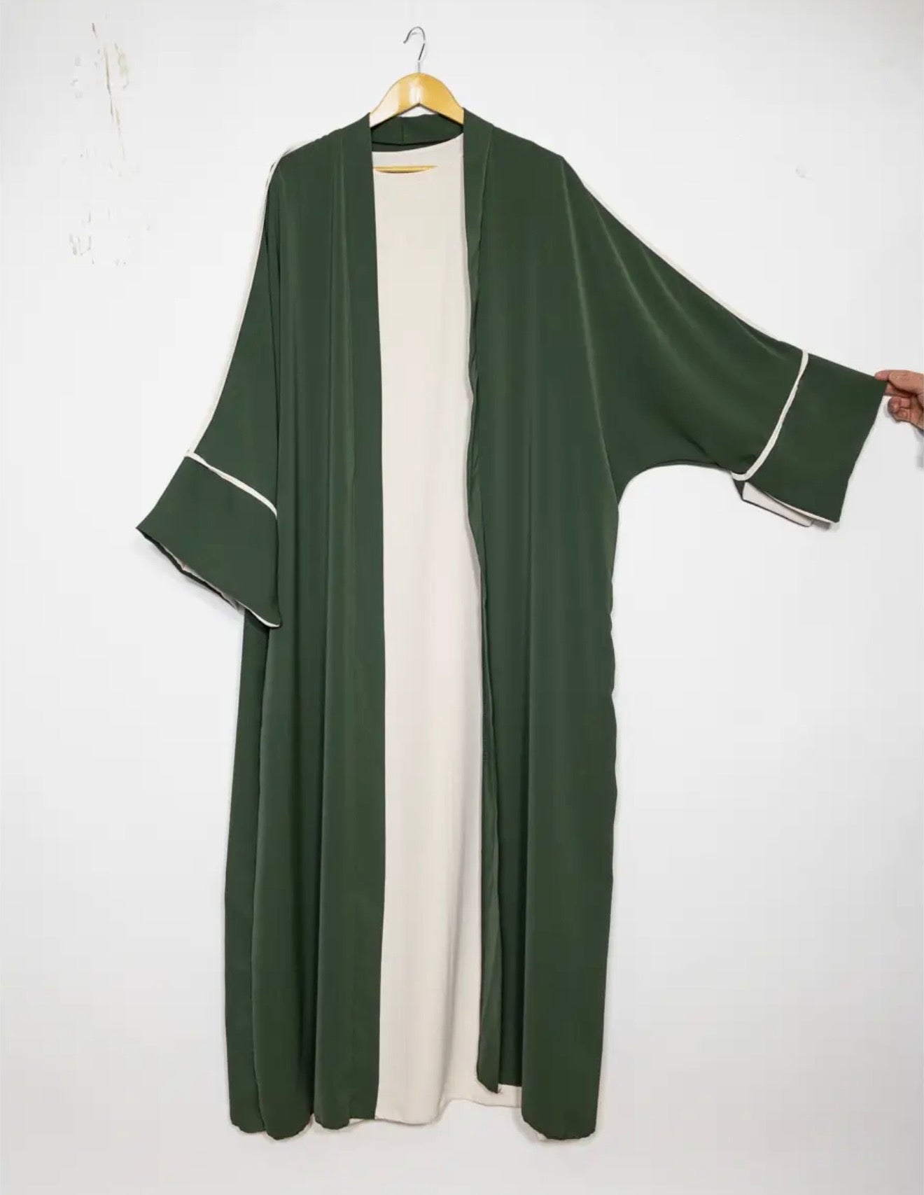 Lot de 2 Kimono avec débardeur . Deux pièces en soi de médine